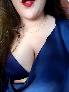 Snapshot of AK---47 chatting on November 14, 7:56 am AK---47 online show from November 14, 7:56 am