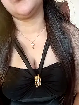 Snapshot of AK---47 chatting on October 29, 7:40 am AK---47 online show from October 29, 7:40 am