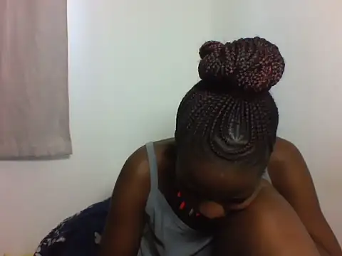 Snapshot of Deliciousbabe chatting on June 13, 1:20 pm Deliciousbabe online show from June 13, 1:20 pm