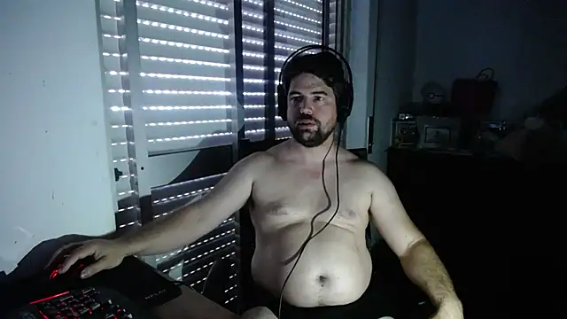 Kohaynewbie online show from July 9, 3:22 pm