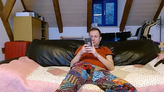 crazyluck8 online show from March 13, 5:40 pm