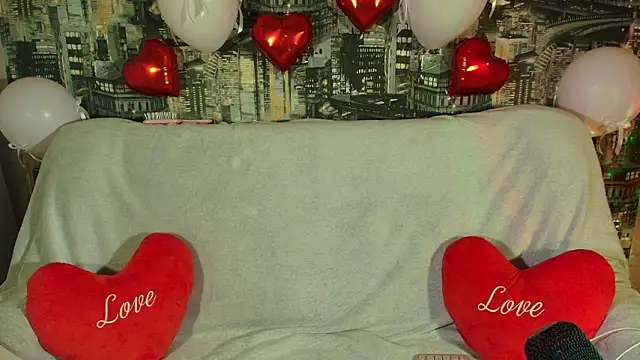 LuxuryGame online show from February 12, 8:30 pm