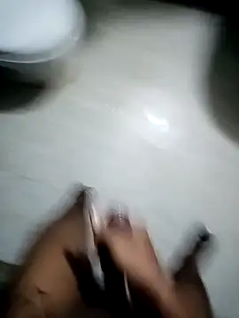 littleboy720 online show from January 5, 1:13 am