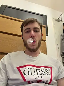 Julian128 online show from April 15, 7:29 pm