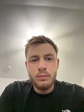 Julian128 online show from March 12, 7:47 pm