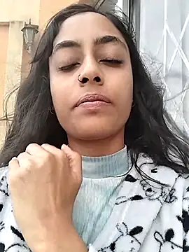 cleopatra-phaedra online show from January 8, 3:28 pm
