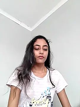 cleopatra-phaedra online show from April 2, 8:54 am