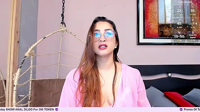  LaraMom  online show from November 17, 5:50 pm