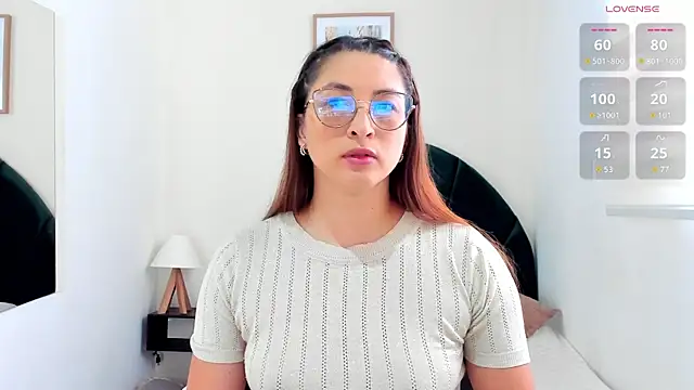  LaraMom  online show from April 4, 7:42 pm