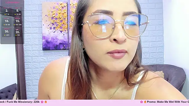  LaraMom  online show from November 26, 9:04 pm