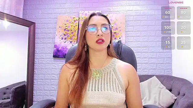  LaraMom  online show from March 19, 7:47 pm