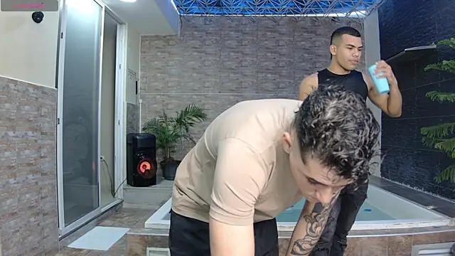 Snapshot of Boysgang_sex chatting on July 11, 11:10 am Boysgang sex online show from July 11, 11:10 am