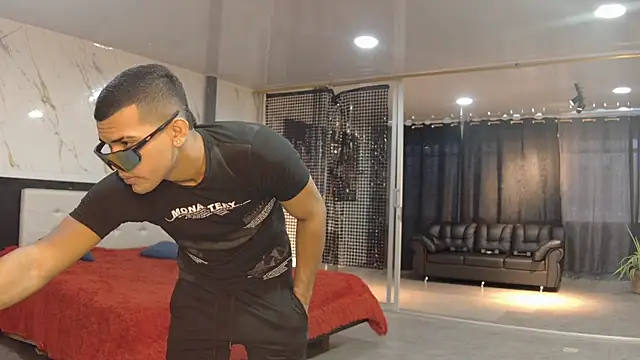 Boysgang sex online show from May 31, 11:16 am