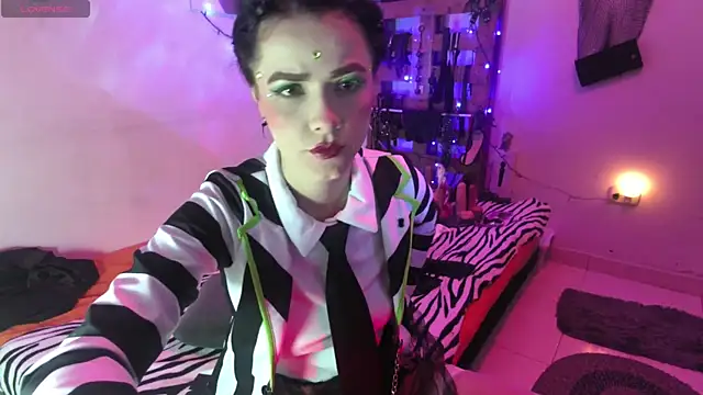 Snapshot of _Hanna_white_ chatting on September 24, 10:27 pm Hanna white online show from September 24, 10:27 pm
