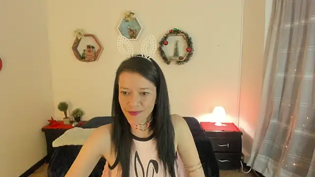 Snapshot of Paloma_victory chatting on January 5, 8:23 pm Paloma victory online show from January 5, 8:23 pm