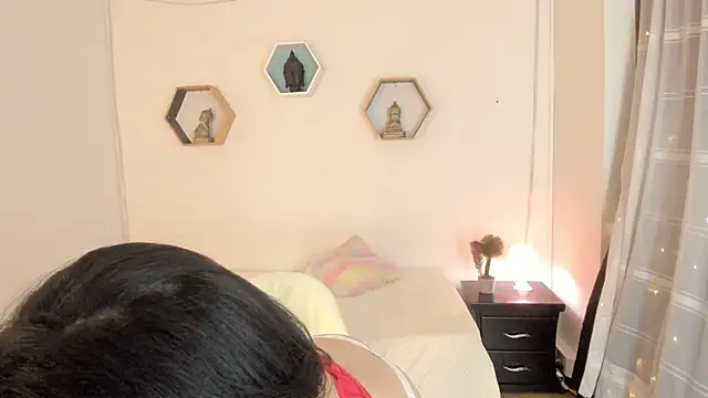 Snapshot of Paloma_victory chatting on March 6, 12:43 am Paloma victory online show from March 6, 12:43 am