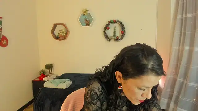 Snapshot of Paloma_victory chatting on December 22, 9:15 pm Paloma victory online show from December 22, 9:15 pm