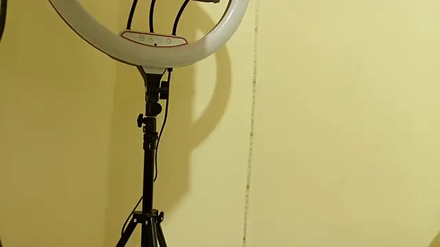 Snapshot of Amarantha_love69 chatting on February 14, 12:22 am Amarantha love69 online show from February 14, 12:22 am