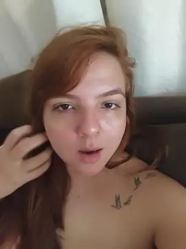 Bruninha Hot10 online show from April 25, 7:00 pm