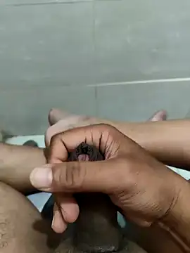 joejoe7 online show from February 20, 1:46 am