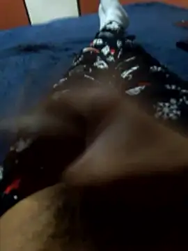 Snapshot of mivergateculeabienrico chatting on February 20, 5:04 am mivergateculeabienrico online show from February 20, 5:04 am