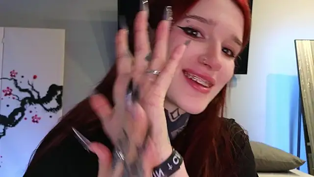 SophieInkk online show from February 3, 11:54 pm