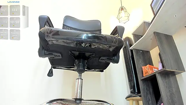 victoria Christie online show from November 7, 10:31 am