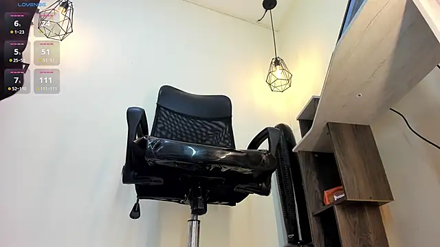 victoria Christie online show from September 22, 10:10 am