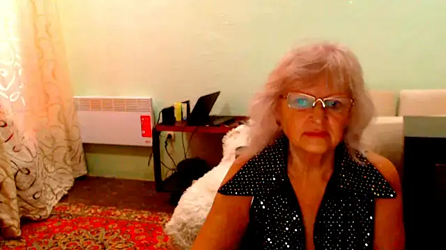 Natali7634 online show from November 6, 7:45 am