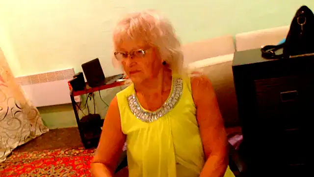 Natali7634 online show from October 18, 7:21 am