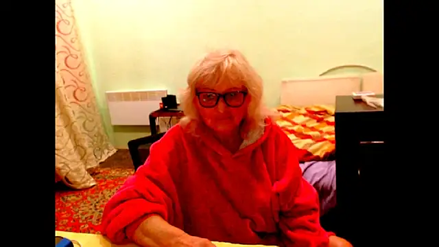Natali7634 online show from May 25, 6:50 pm