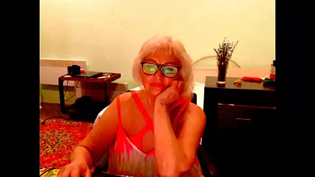 Snapshot of Natali7634 chatting on June 18, 8:47 pm Natali7634 online show from June 18, 8:47 pm