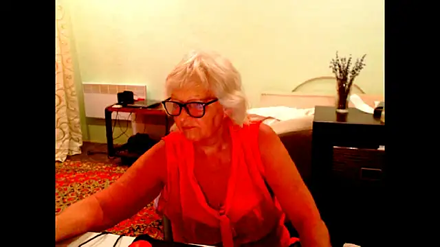 Snapshot of Natali7634 chatting on June 22, 4:20 am Natali7634 online show from June 22, 4:20 am