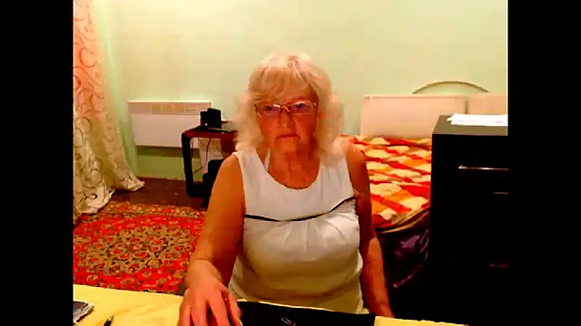Natali7634 online show from May 19, 3:19 pm