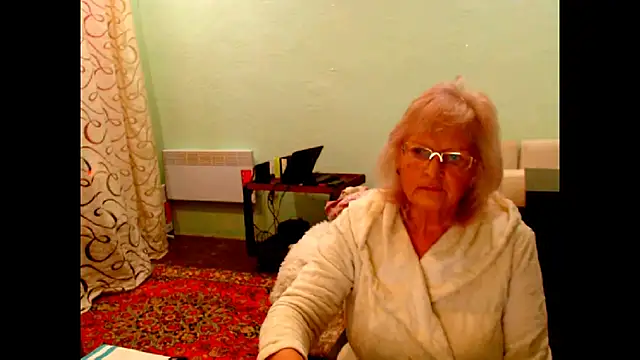 Natali7634 online show from November 6, 9:41 pm