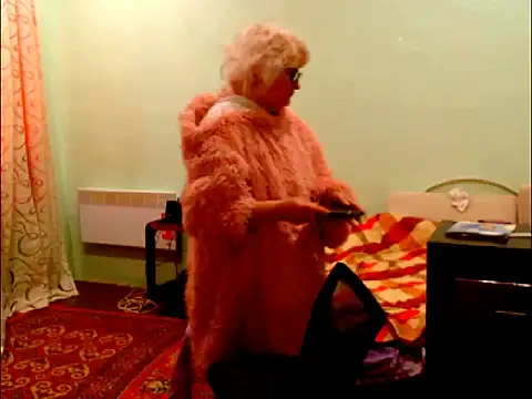 Natali7634 online show from April 18, 4:37 am