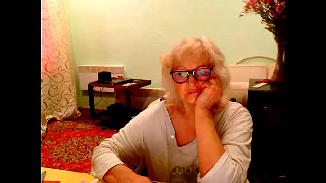 Snapshot of Natali7634 chatting on June 8, 3:18 am Natali7634 online show from June 8, 3:18 am