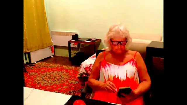 Snapshot of Natali7634 chatting on June 24, 8:39 pm Natali7634 online show from June 24, 8:39 pm