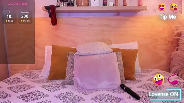 Majooo11 online show from October 15, 2:10 am