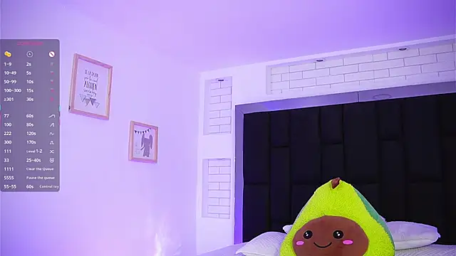 Marianamonroe  online show from September 29, 6:57 pm