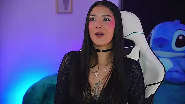 Marianamonroe  online show from April 22, 11:39 am