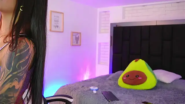 Marianamonroe  online show from March 6, 7:09 pm