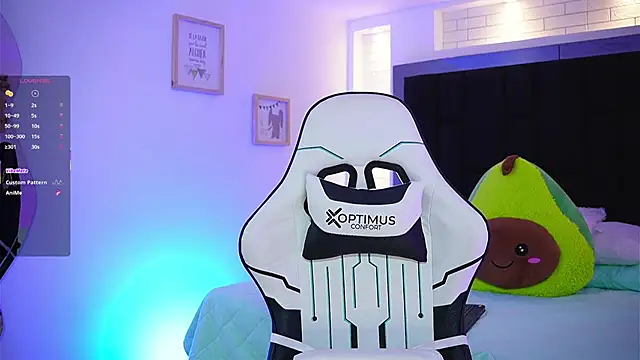 Marianamonroe  online show from October 14, 7:03 pm