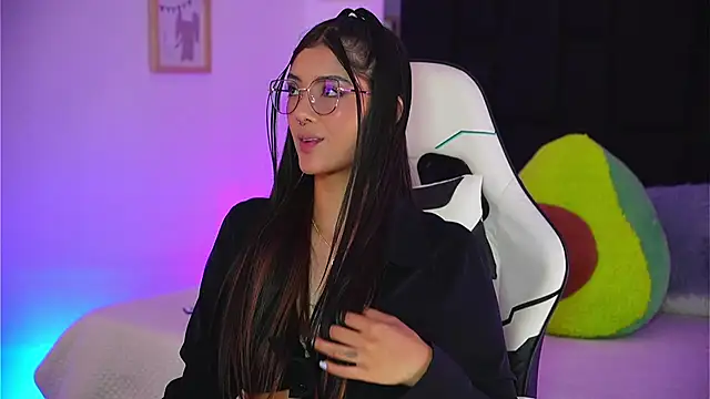 Marianamonroe  online show from March 26, 7:01 pm