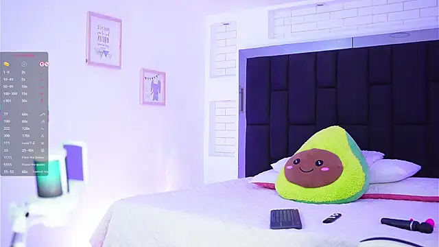 Marianamonroe  online show from November 16, 6:56 pm