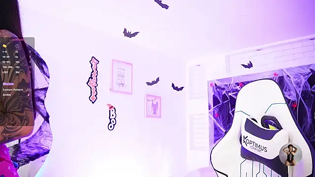 Marianamonroe  online show from October 24, 7:13 pm