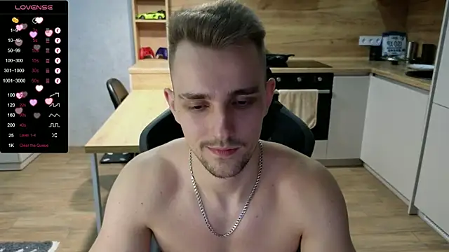 Larstar01 online show from February 9, 10:32 pm