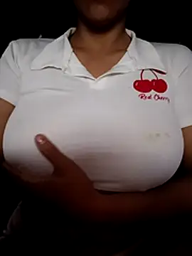 tiffani  love online show from February 15, 6:58 am