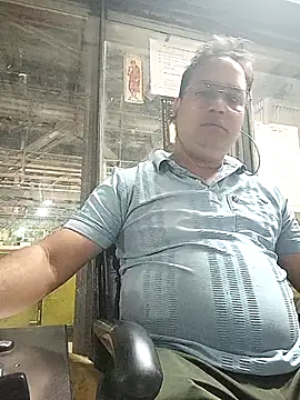 DeepakXxxR86 online show from March 29, 9:05 pm