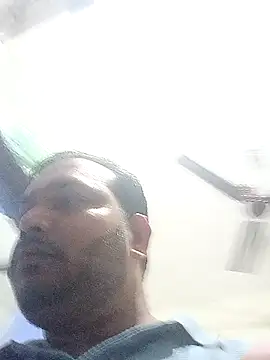 DeepakXxxR86 online show from December 22, 6:19 pm